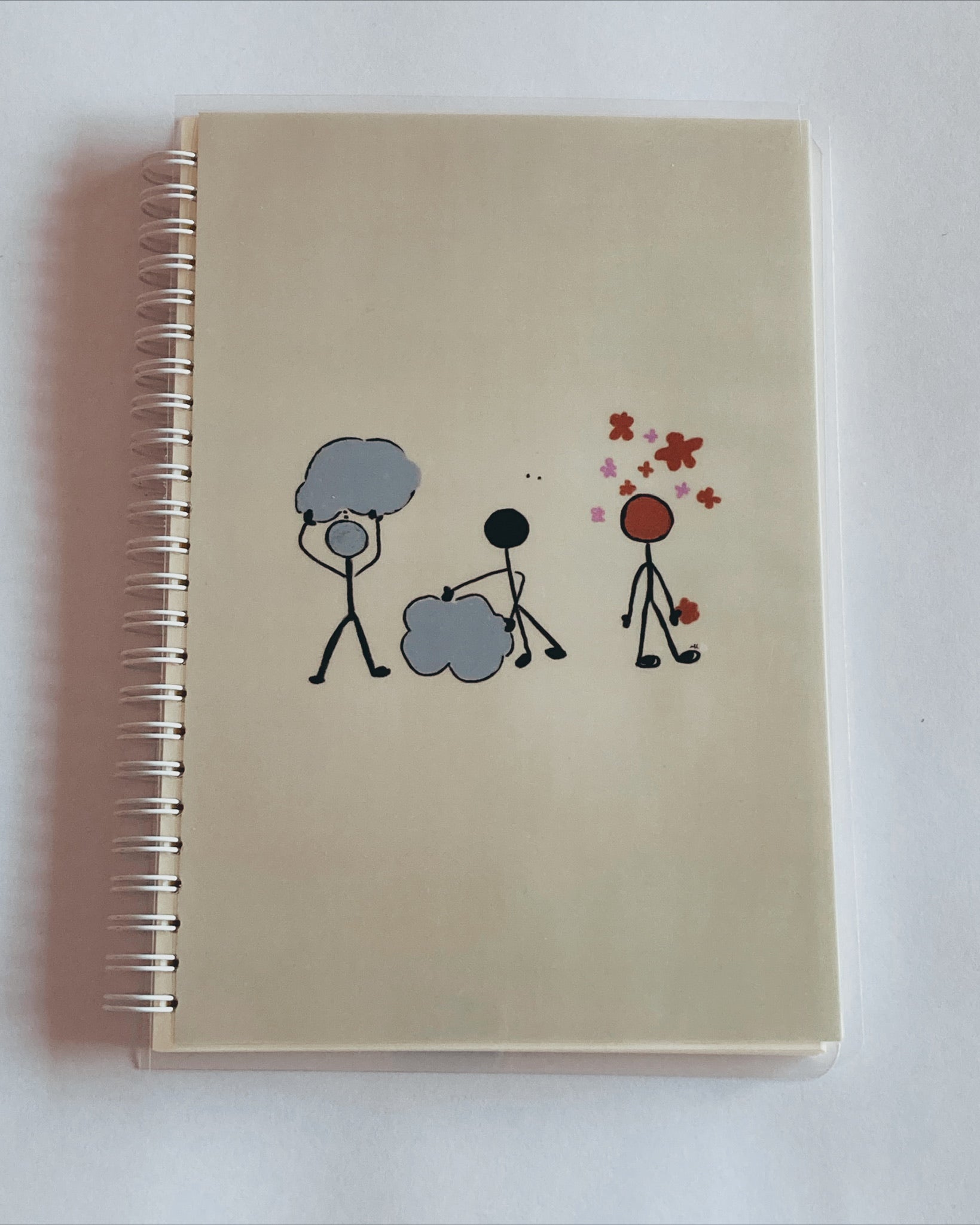 Libretas y journals que inspiran. Ideales para hacer journaling, escribir y dibujar.